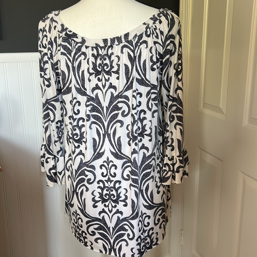 Tunic - Picture 3 of 7